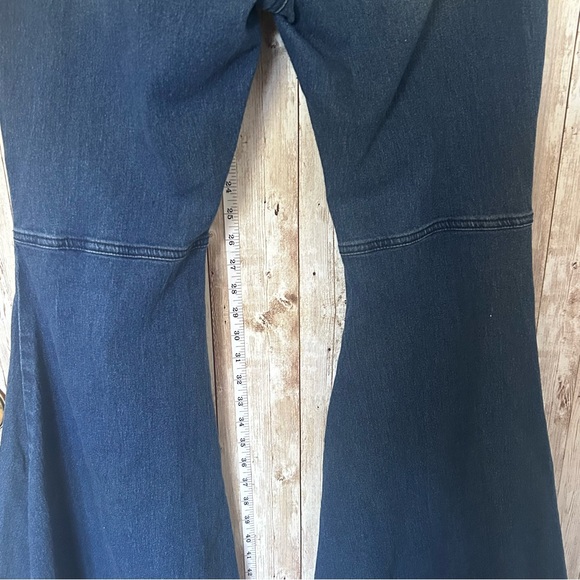 Banjul Blue Flare Wide Leg Jeans with Raw Hem - Picture 6 of 11
